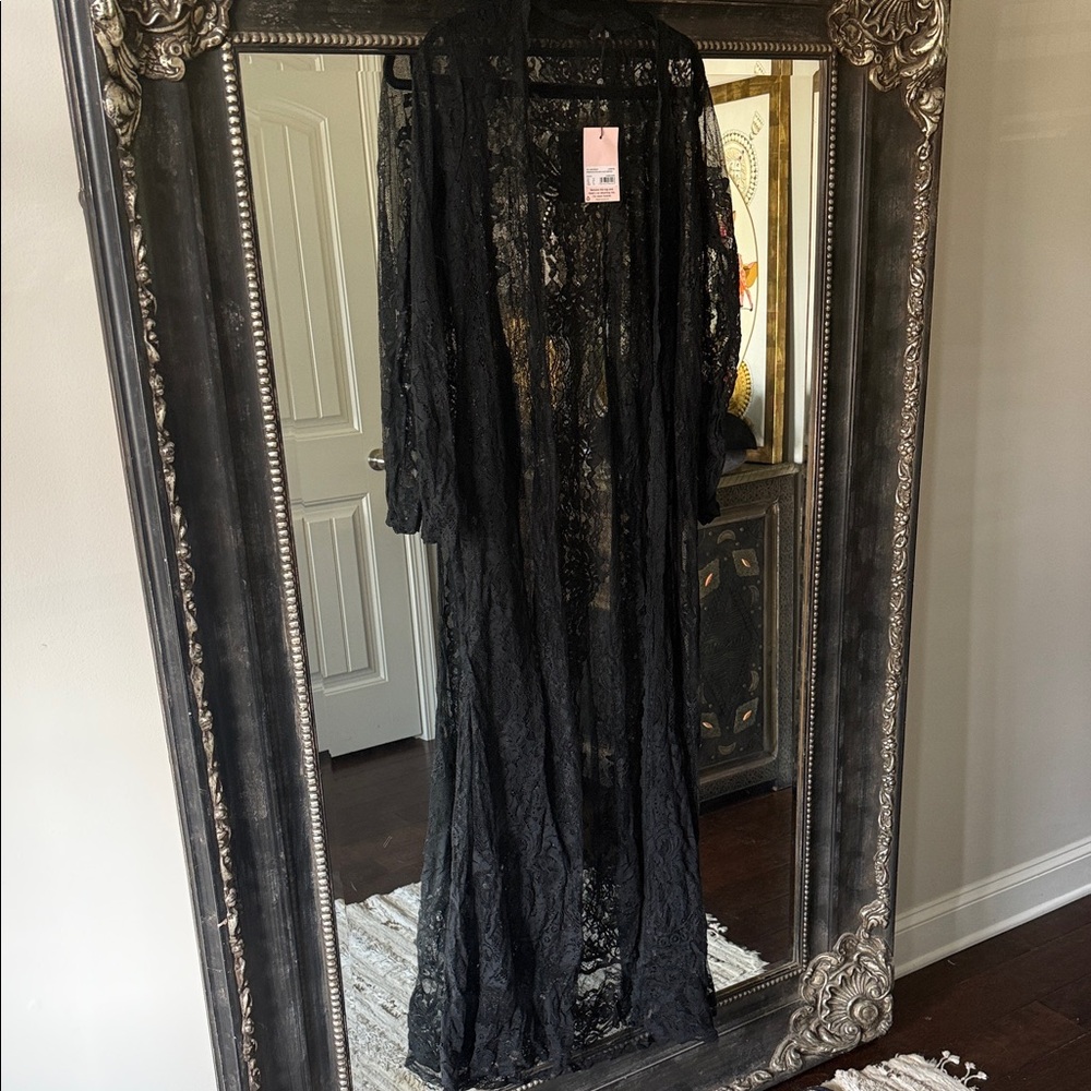 Missguided Black Lace Long Robe